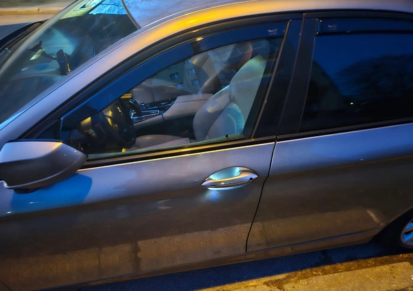 BMW Seria 5 cena 45000 przebieg: 251834, rok produkcji 2011 z Białystok małe 172